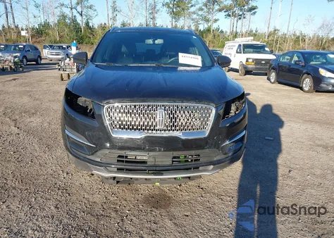 2019 Lincoln Mkc Standard z USA, uszkodzony, nr VIN 5LMCJ1C97KUL46111